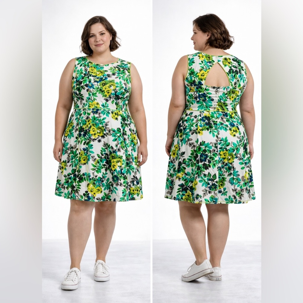 London Times Green and White Leaf Print Dress